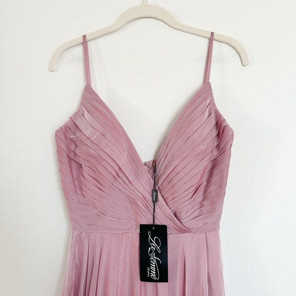 La Femme 28611 Pleated Bodice Chiffon Ball Gown Mauve Size 2 NWT - Picture 5 of 8